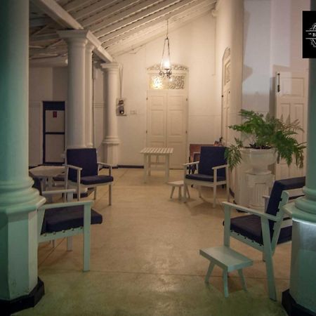 Villa Blanco Дехивала-Маунт-Лавиния Экстерьер фото